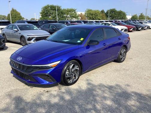 2025 Hyundai ELANTRA Sport