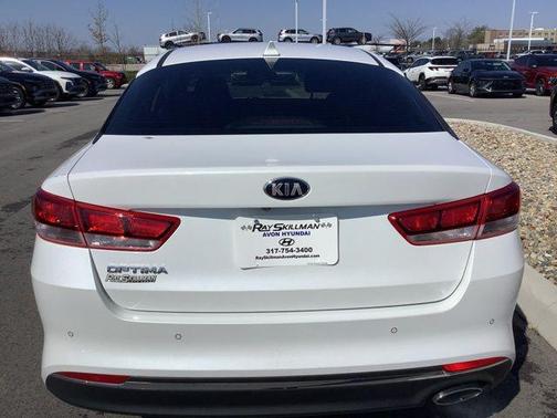 2018 Kia Optima LX