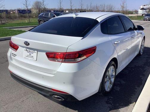 2018 Kia Optima LX