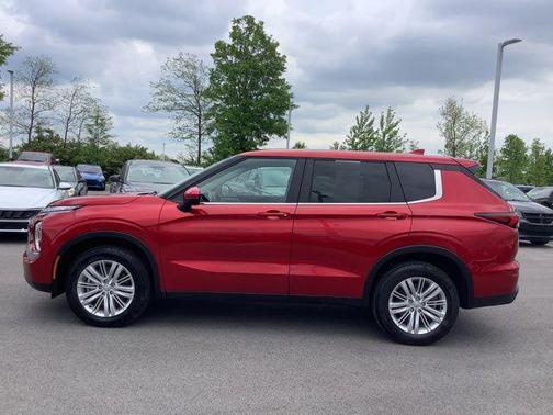 2024 Mitsubishi Outlander ES 2.5 S-AWC
