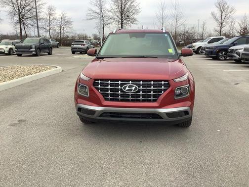 2023 Hyundai VENUE SEL