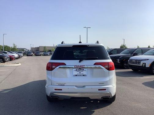 2019 GMC Acadia Denali