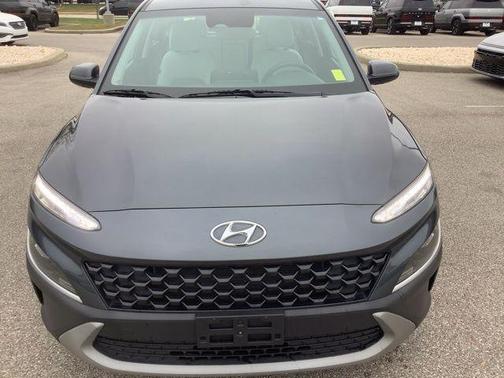 2022 Hyundai KONA SE