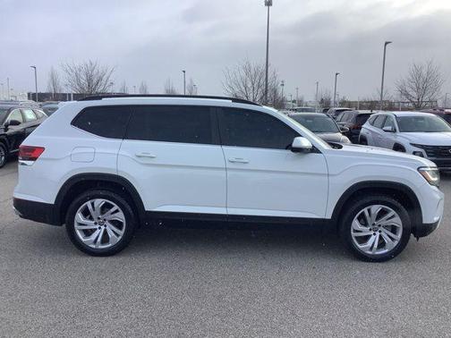2021 Volkswagen Atlas 3.6L SE w/Technology
