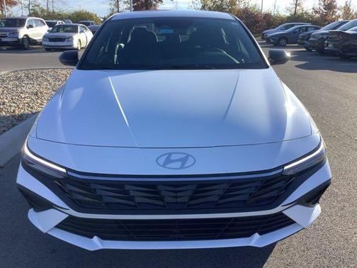 2026 Hyundai ELANTRA HEV SEL Sport