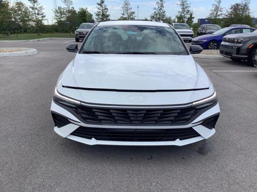2025 Hyundai ELANTRA Sport
