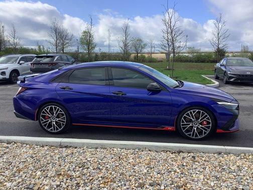 2022 Hyundai ELANTRA N Base
