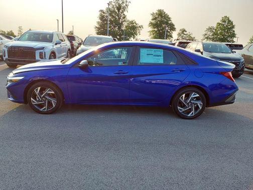 2025 Hyundai ELANTRA Sport