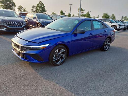 2025 Hyundai ELANTRA Sport
