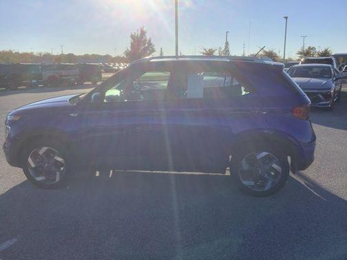 2024 Hyundai VENUE Limited