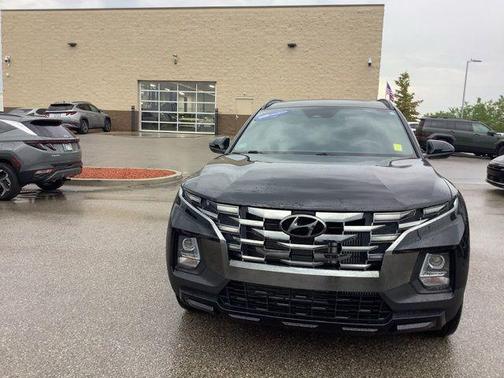 Phantom Black 2023 Hyundai SANTA CRUZ NIGHT