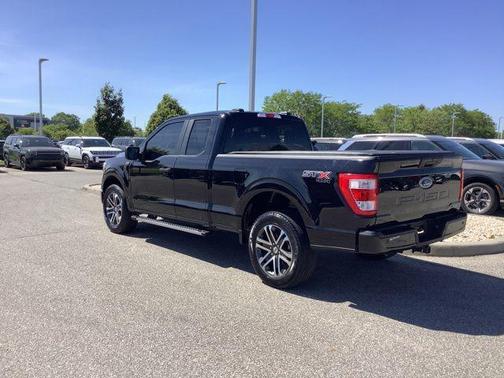 Agate Black Metallic 2022 Ford F-150 XL