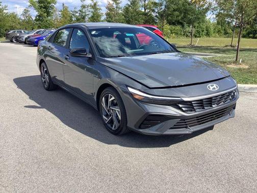 2025 Hyundai ELANTRA Sport