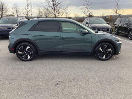 2026 Hyundai IONIQ 5 SE