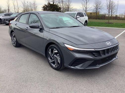 2025 Hyundai ELANTRA Sport