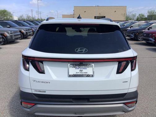 Serenity White Pearl 2025 Hyundai TUCSON Limited