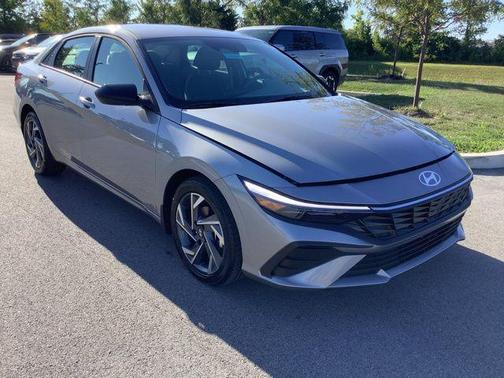 2025 Hyundai ELANTRA Sport