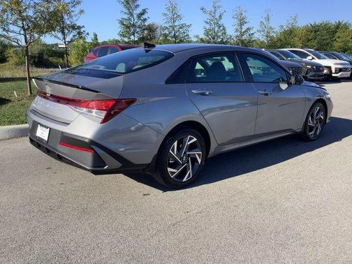 2025 Hyundai ELANTRA Sport