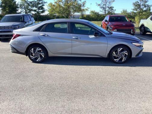2025 Hyundai ELANTRA Sport