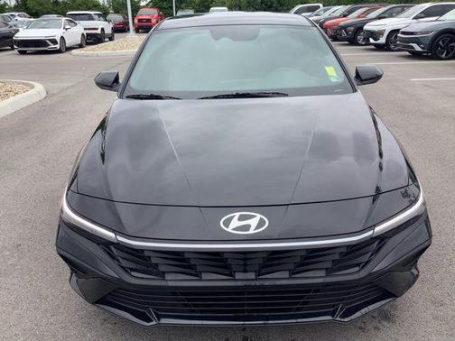 2025 Hyundai ELANTRA Sport