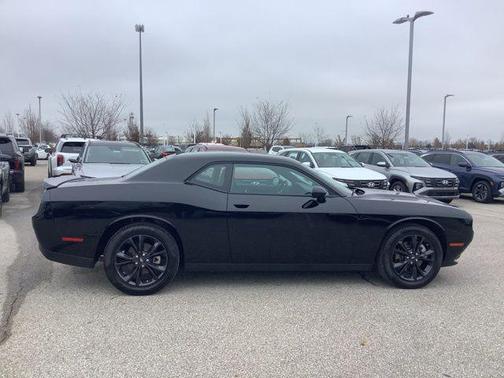 2023 Dodge Challenger SXT