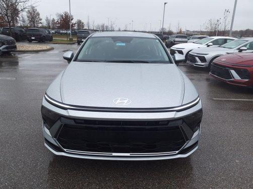 2026 Hyundai SONATA SEL