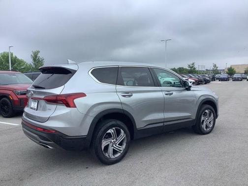 2023 Hyundai SANTA FE SE