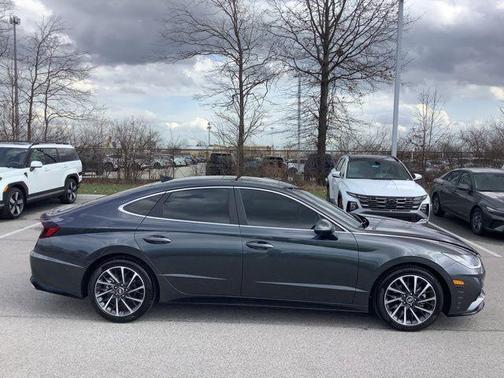 2023 Hyundai SONATA Limited