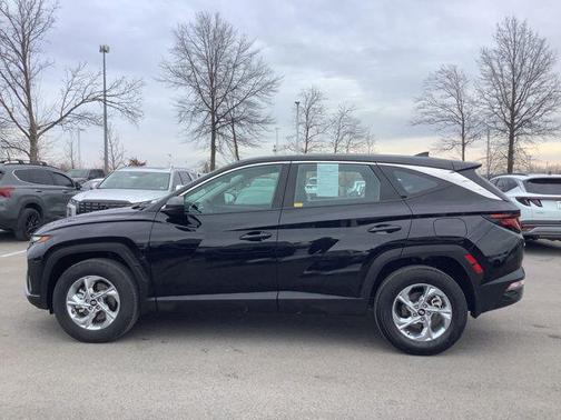 2024 Hyundai TUCSON SE