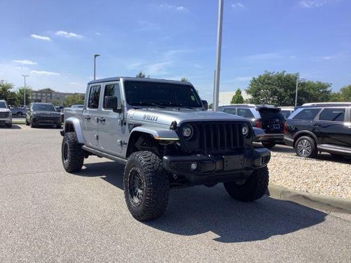 Billet Silver Metallic Clearcoat 2021 Jeep Gladiator Willys 4x4