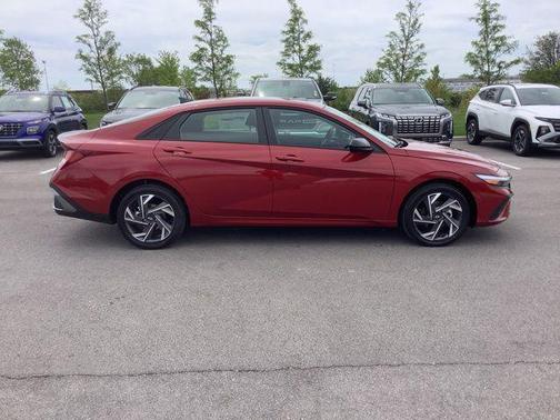 2025 Hyundai ELANTRA Sport