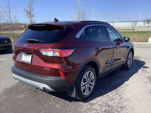2021 Ford Escape SEL