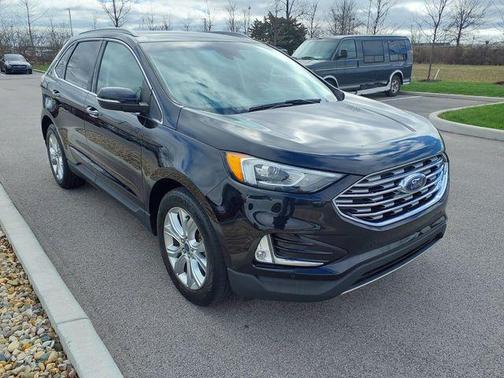 Agate Black 2020 Ford Edge Titanium