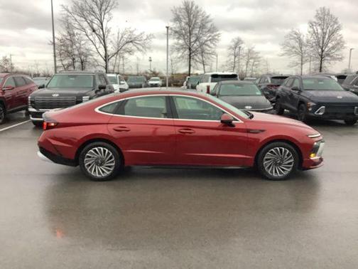 2026 Hyundai SONATA Hybrid Limited