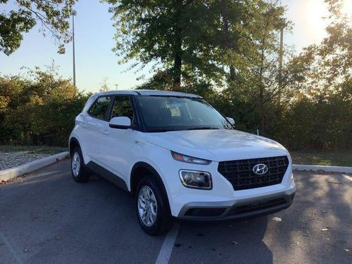 2026 Hyundai VENUE SE
