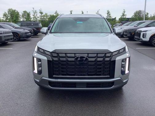 Typhoon Silver 2025 Hyundai PALISADE SEL Premium