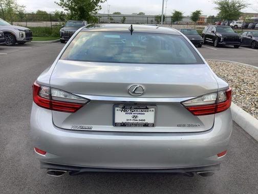 2018 Lexus ES 350 Base