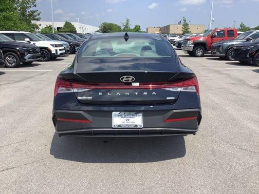 2025 Hyundai ELANTRA HEV Blue