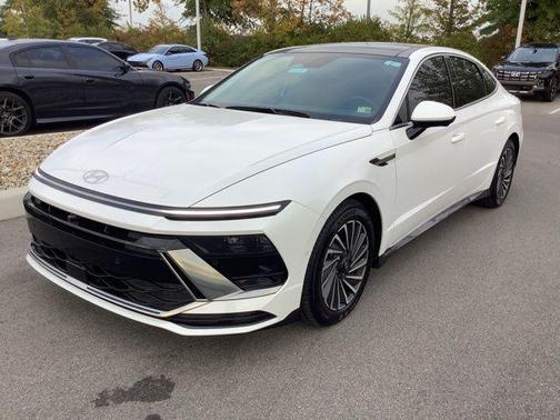 2025 Hyundai SONATA Hybrid Limited