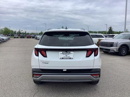 Serenity White Pearl 2026 Hyundai TUCSON SEL