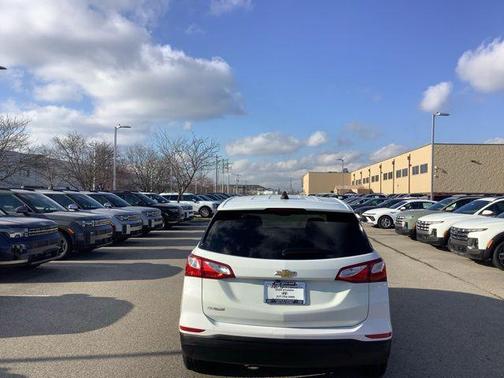2021 Chevrolet Equinox LS
