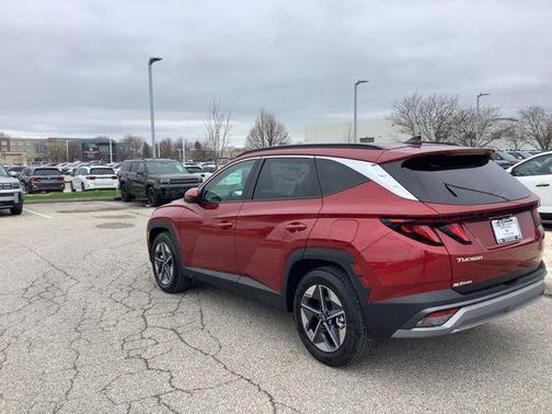 Summit White 2021 Chevrolet Equinox LS