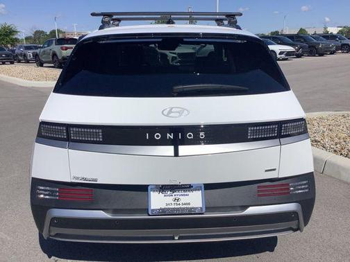 2025 Hyundai IONIQ 5 SEL