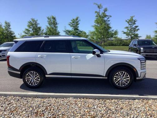 Creamy White Pearl 2026 Hyundai PALISADE SEL 7P