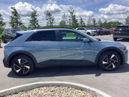 2025 Hyundai IONIQ 5 SEL