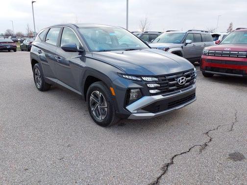 2026 Hyundai TUCSON Hybrid Blue SE