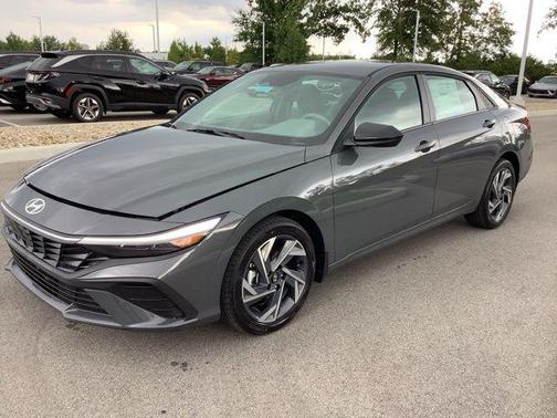 2025 Hyundai ELANTRA Sport