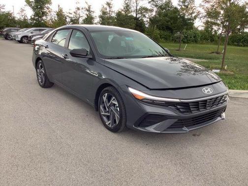 2025 Hyundai ELANTRA Sport