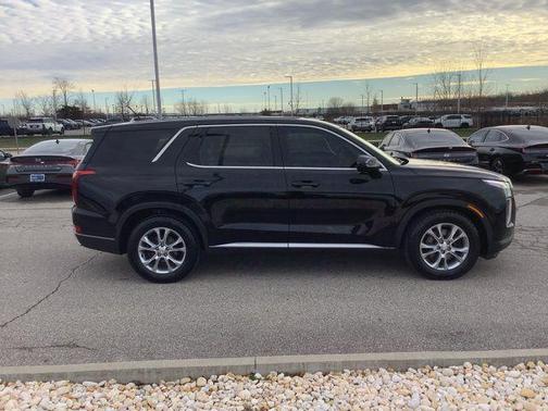 2022 Hyundai PALISADE SE