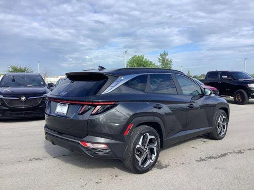 2023 Hyundai TUCSON SEL